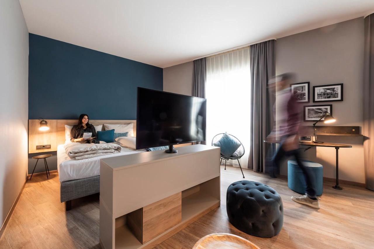 Hotel Harbr. 3*