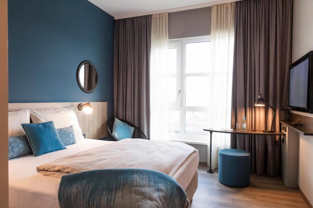 Harbr. Hotel