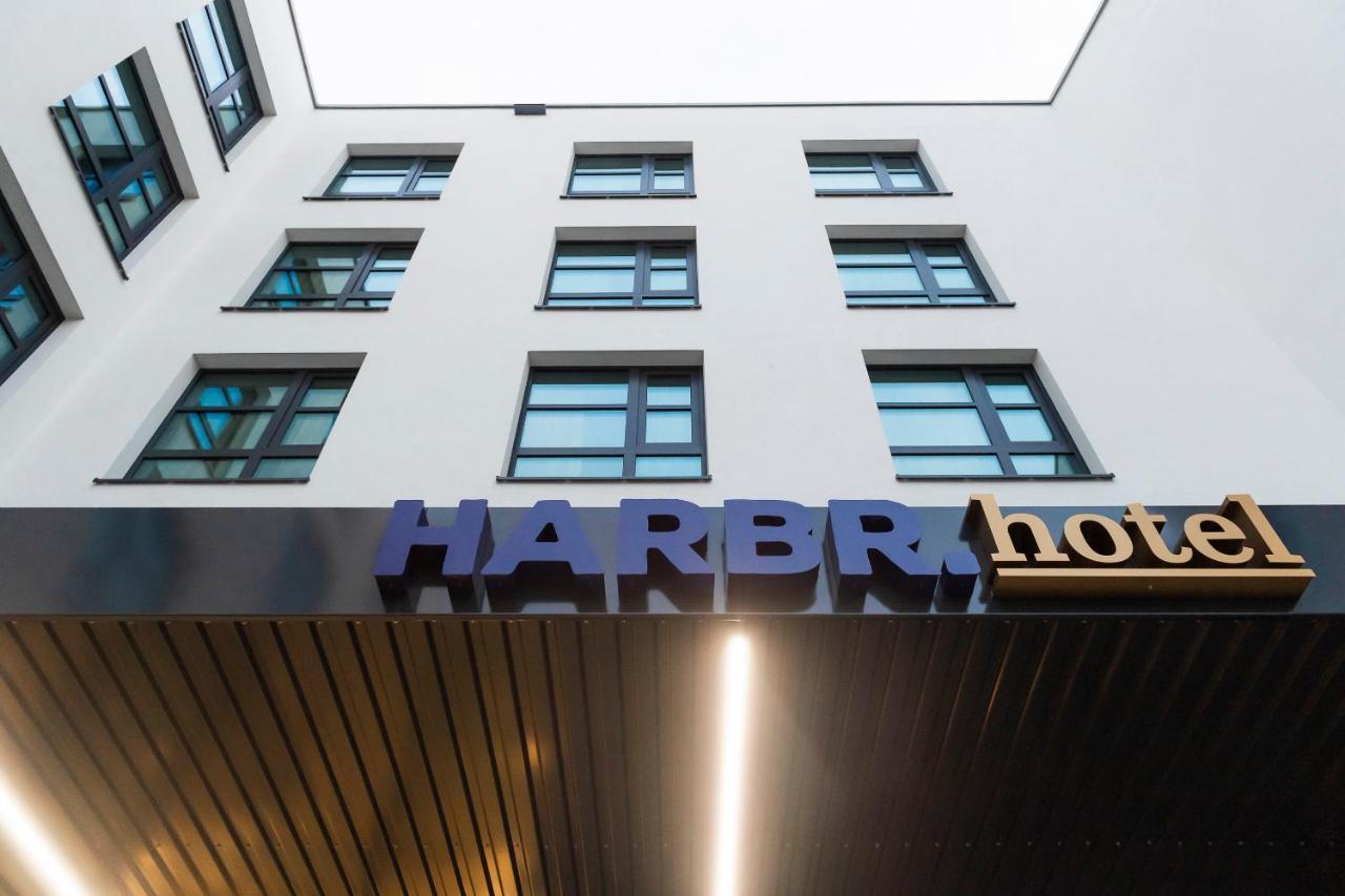 Hotel Harbr. 3*